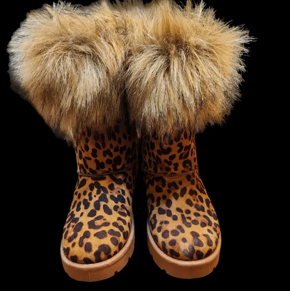 Bamboo Leopard Faux Fur Boots Size 7.5 - Picture 1 of 6